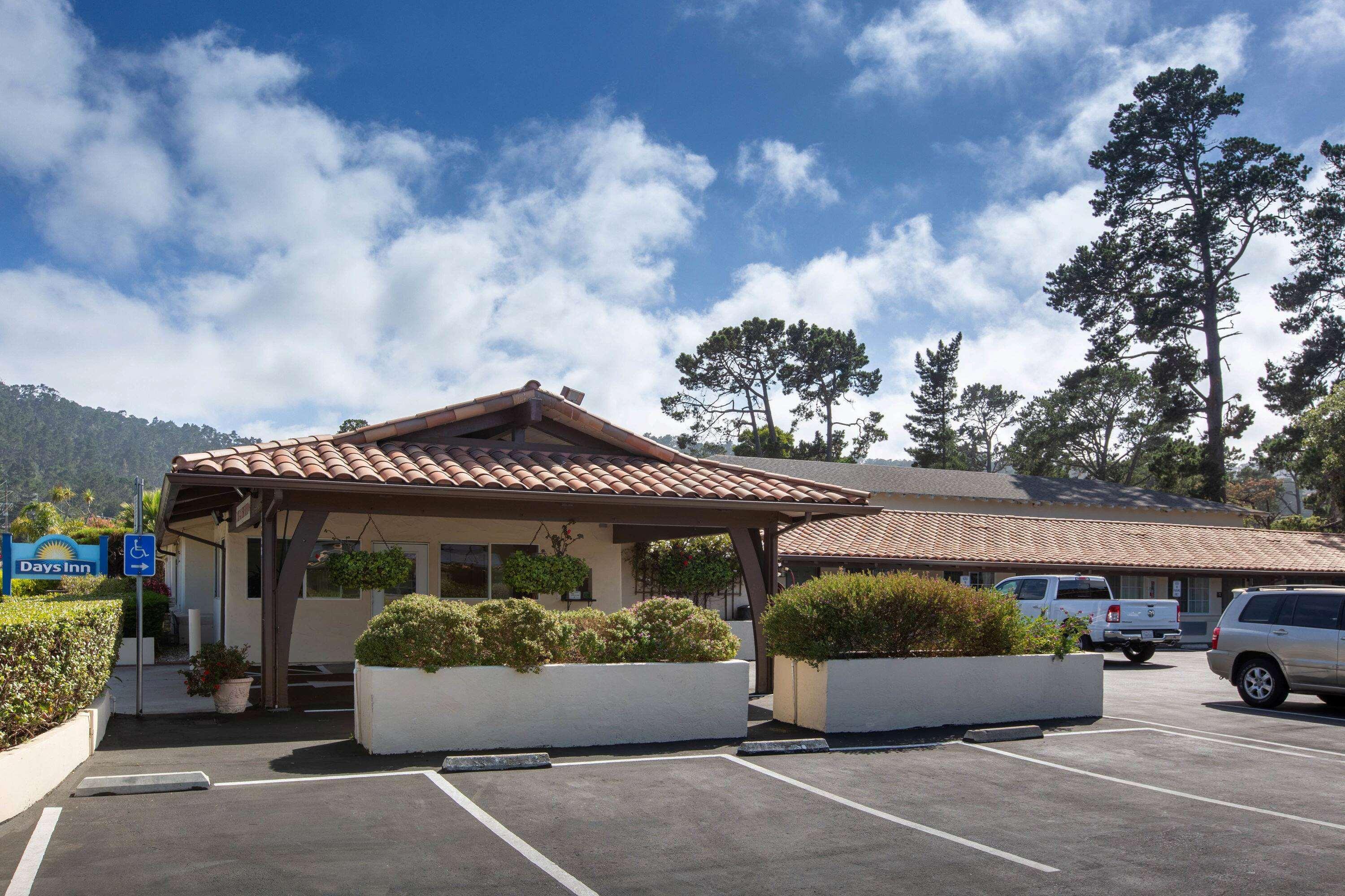 Days Inn By Wyndham Monterey-Fisherman'S Wharf Aquarium Exterior photo