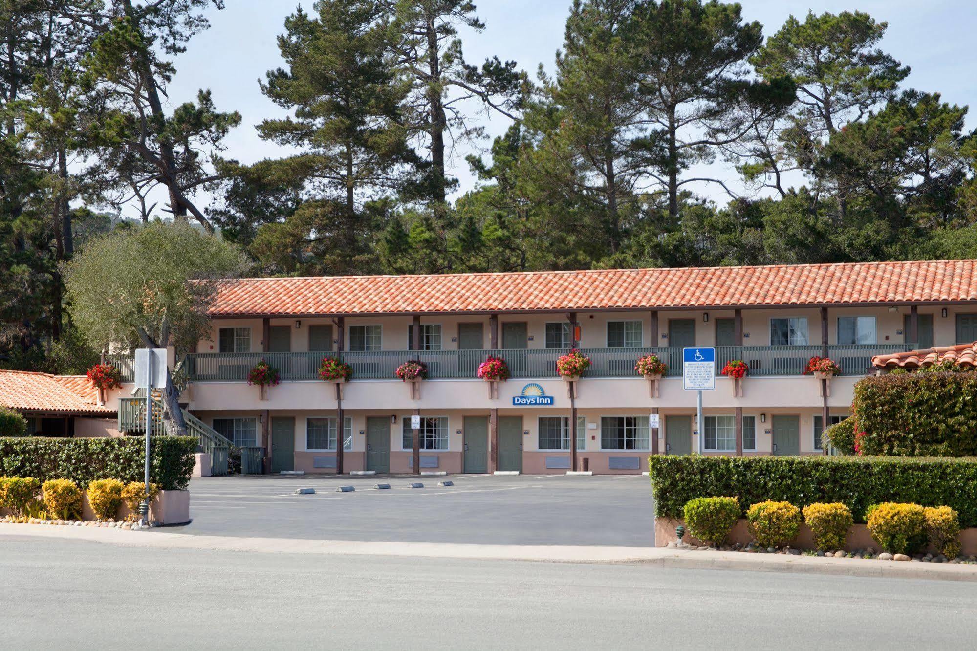 Days Inn By Wyndham Monterey-Fisherman'S Wharf Aquarium Exterior photo